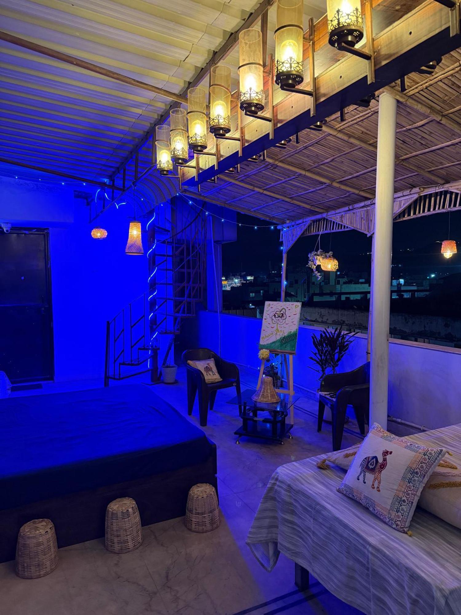 Area 369 Hotel Jaipur Bagian luar foto