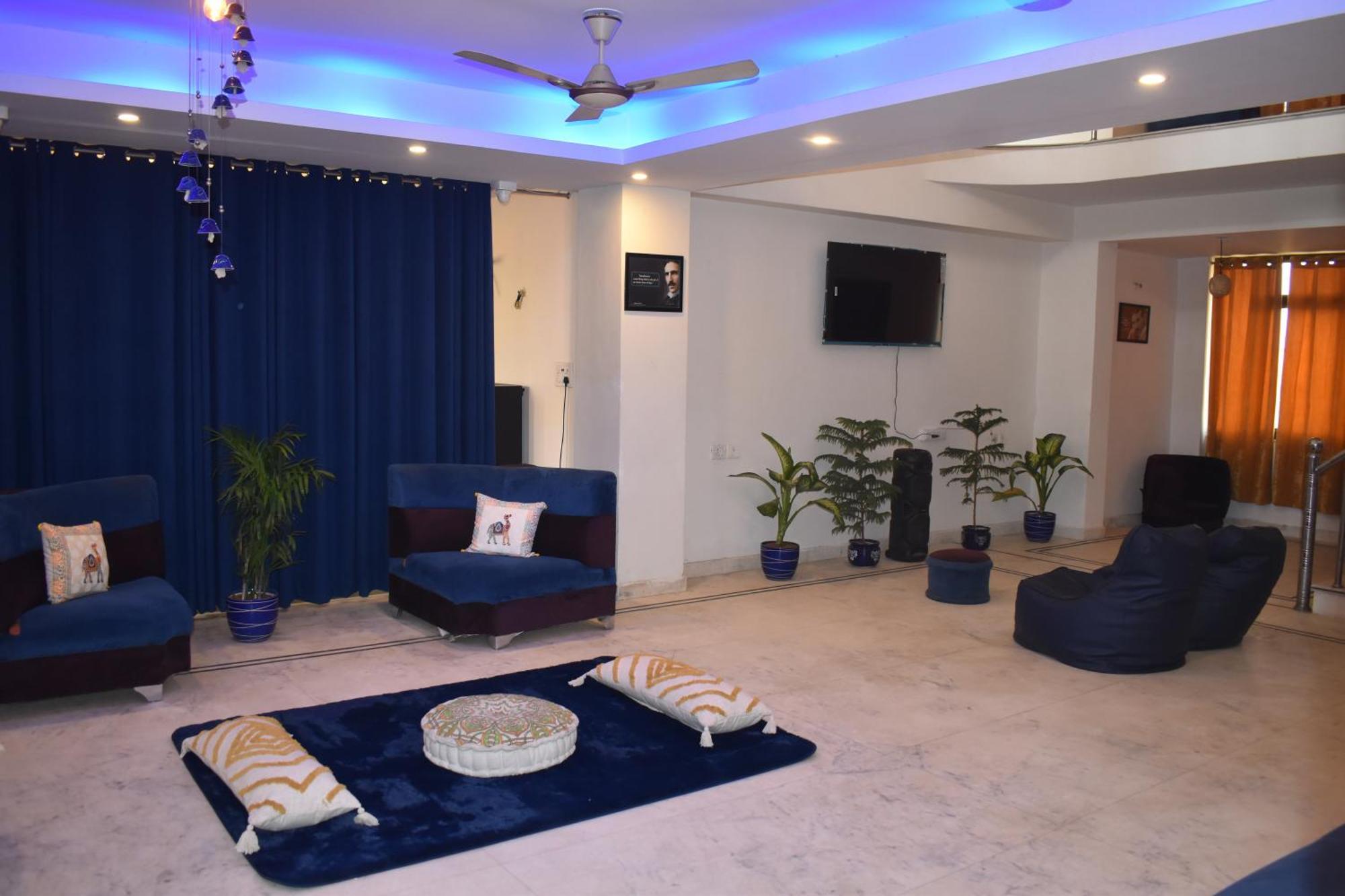 Area 369 Hotel Jaipur Bagian luar foto