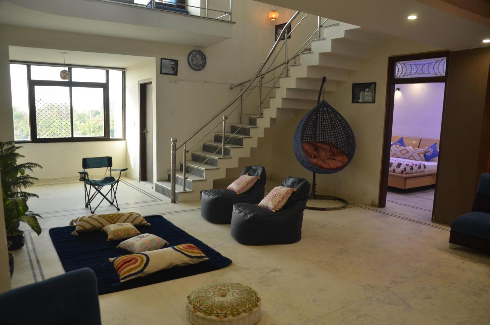 Area 369 Hotel Jaipur Bagian luar foto