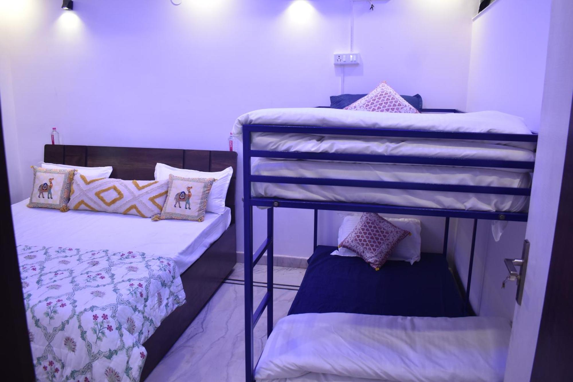 Area 369 Hotel Jaipur Bagian luar foto