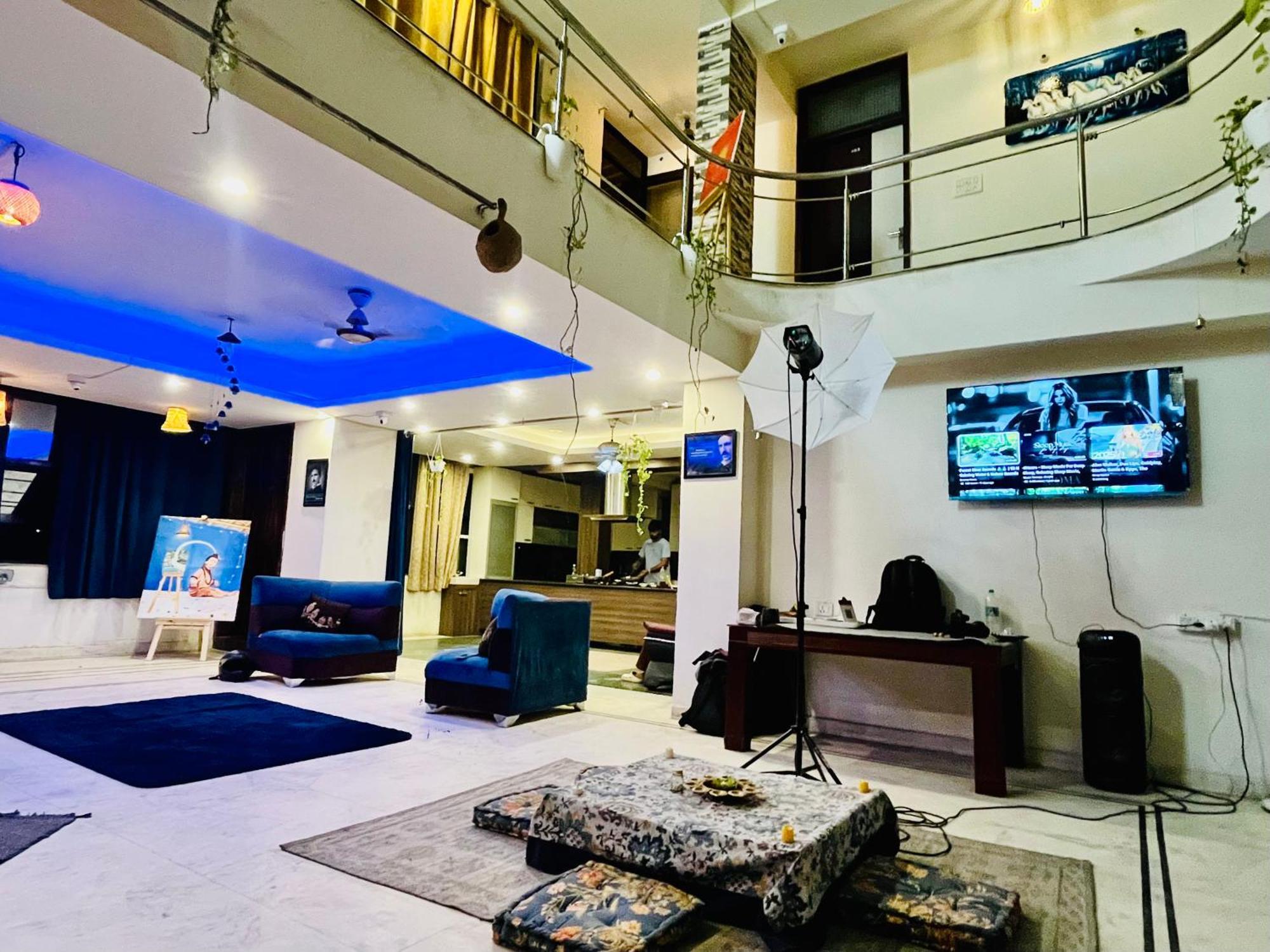 Area 369 Hotel Jaipur Bagian luar foto